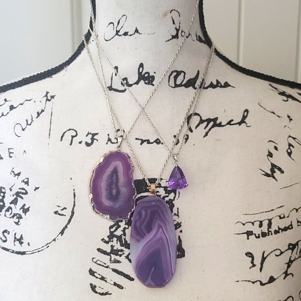 Set of 3 purple natural stone pendants with silver chains